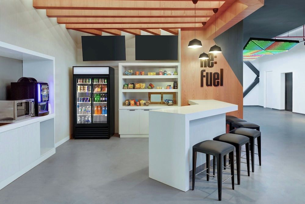 Aloft Santo Domingo Piantini 33/45