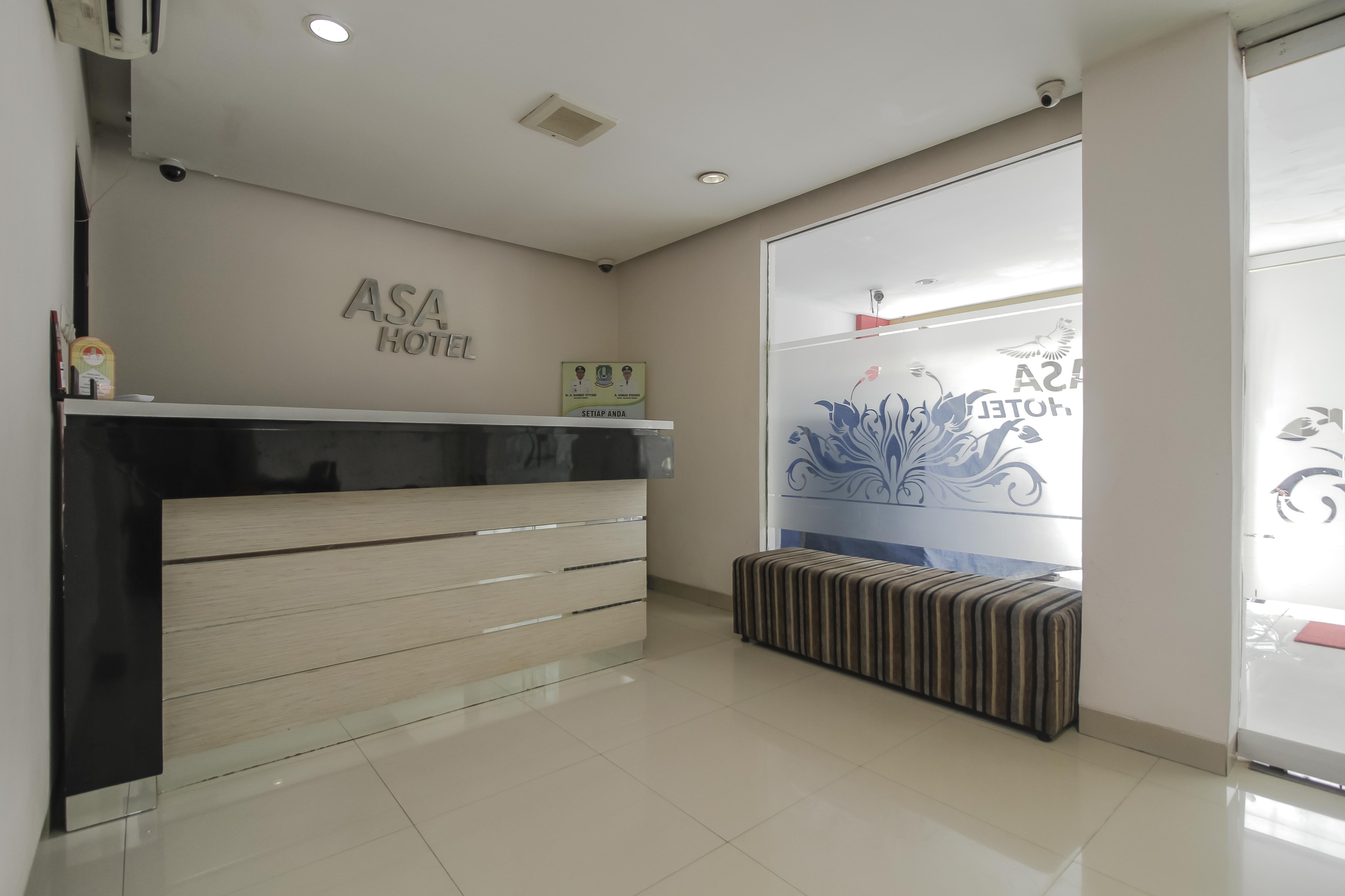 Reddoorz Plus Near Galaxy Bekasi 4/22