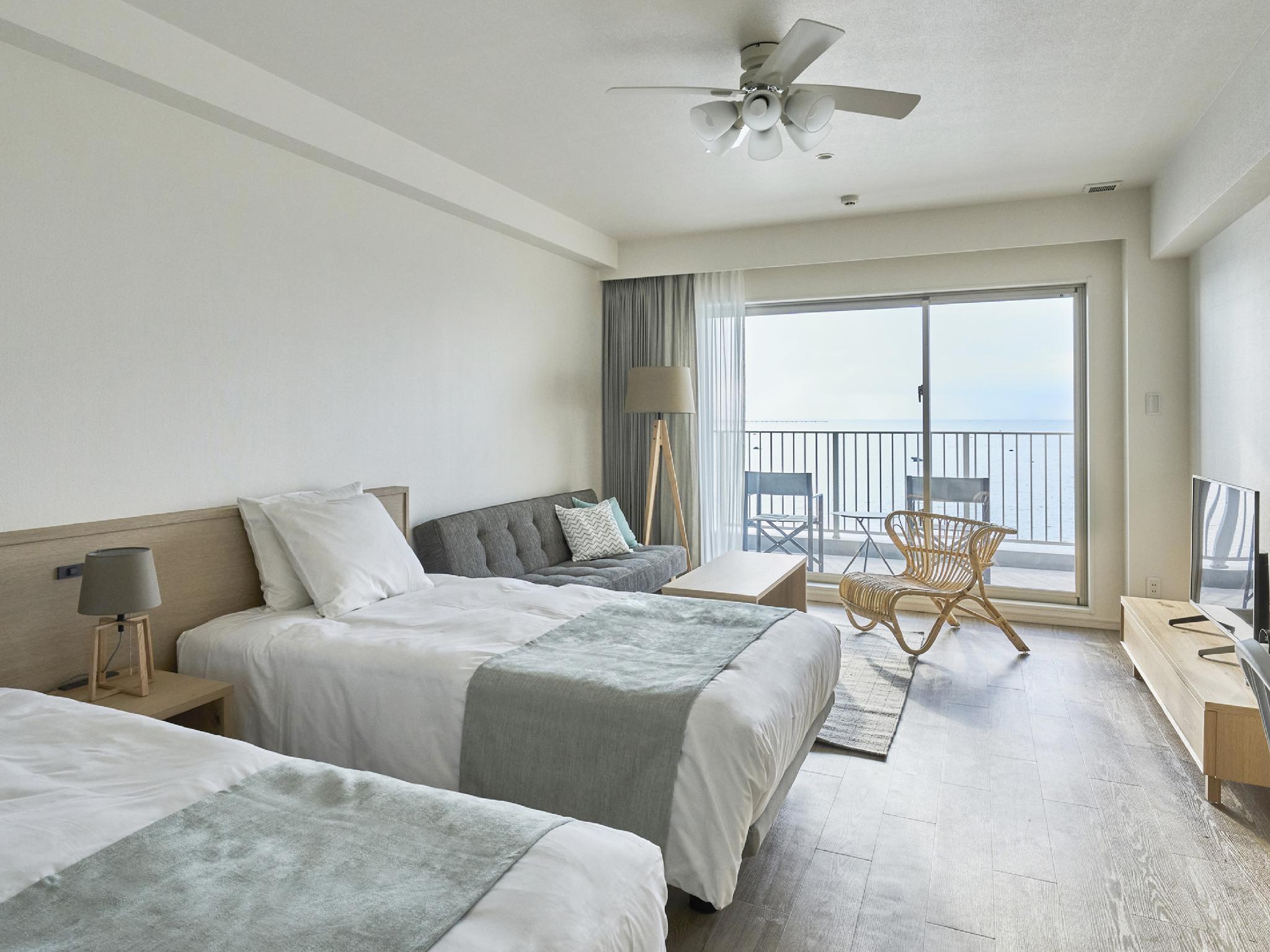 Deluxe, Ocean Front, Terrace