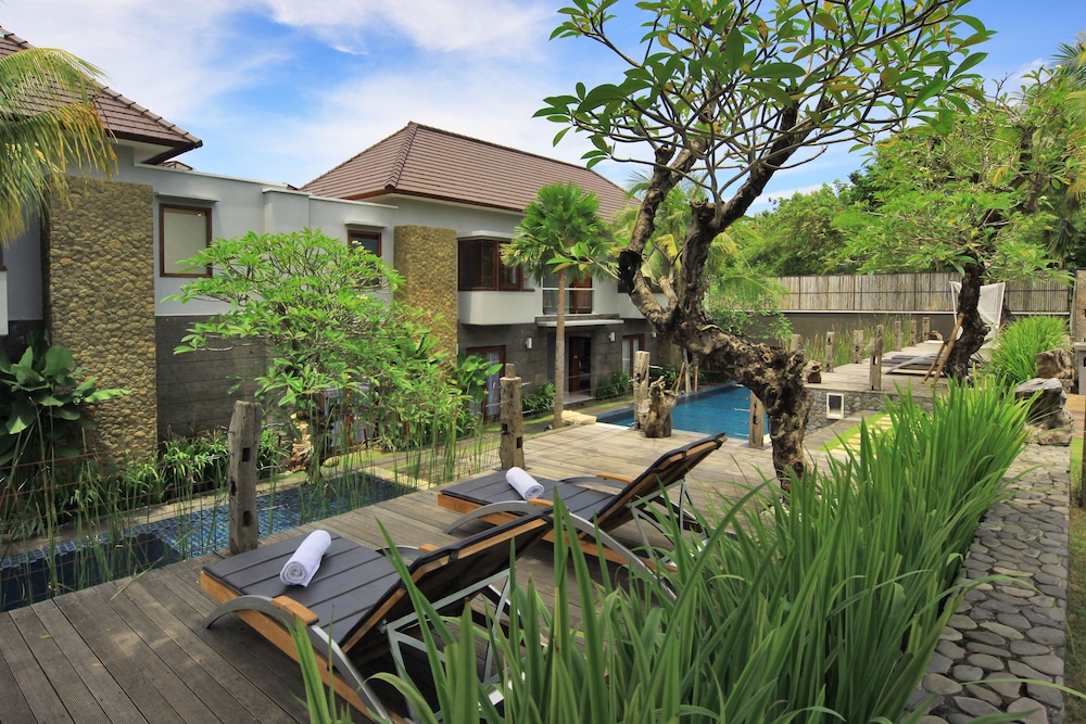Abi Bali Resort Villa Spa 66/75
