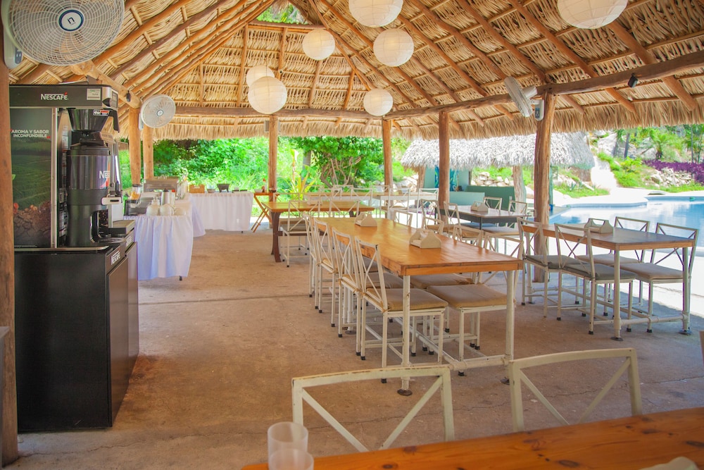 Hotel Biulu 32/49