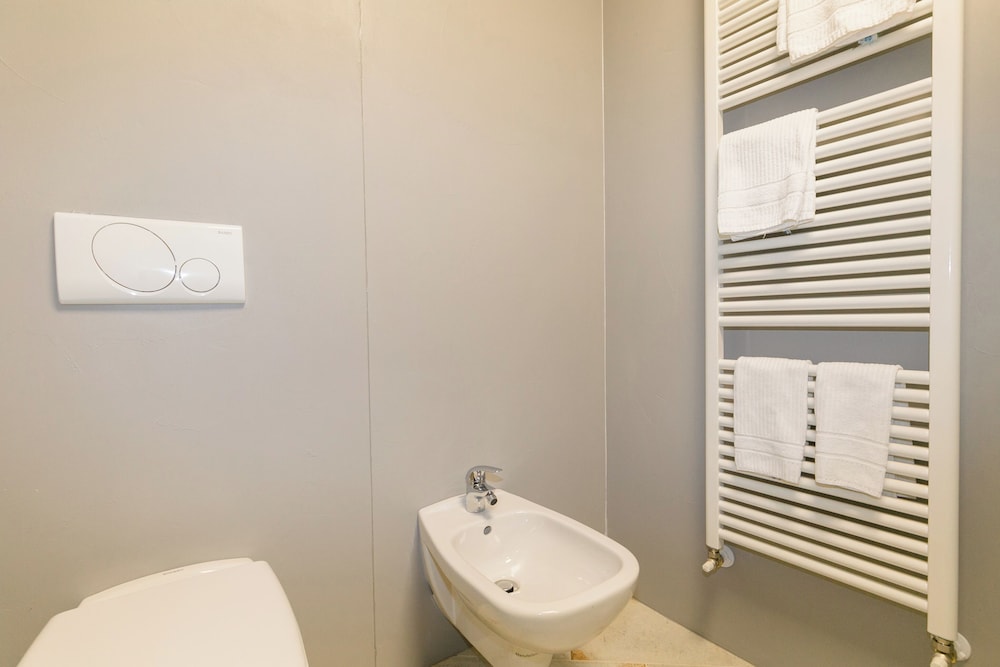 Hotel Mon Repos 48/50
