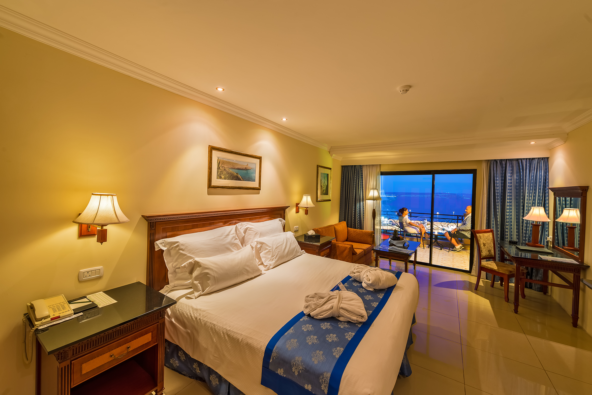 Room at Grand Hotel Gozo, GHAJNSIELEM