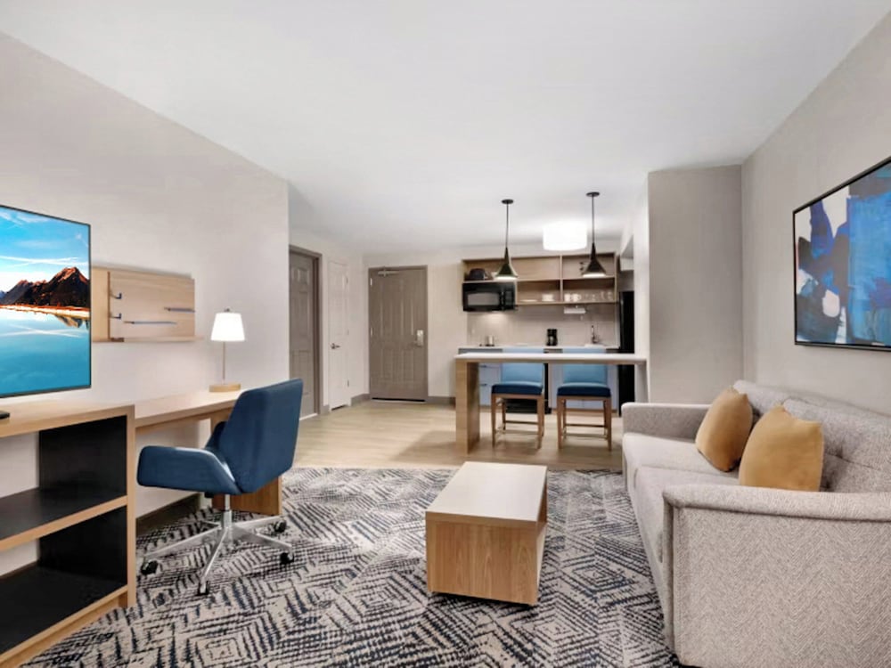 Candlewood Suites Indianapolis Northwest 44/74