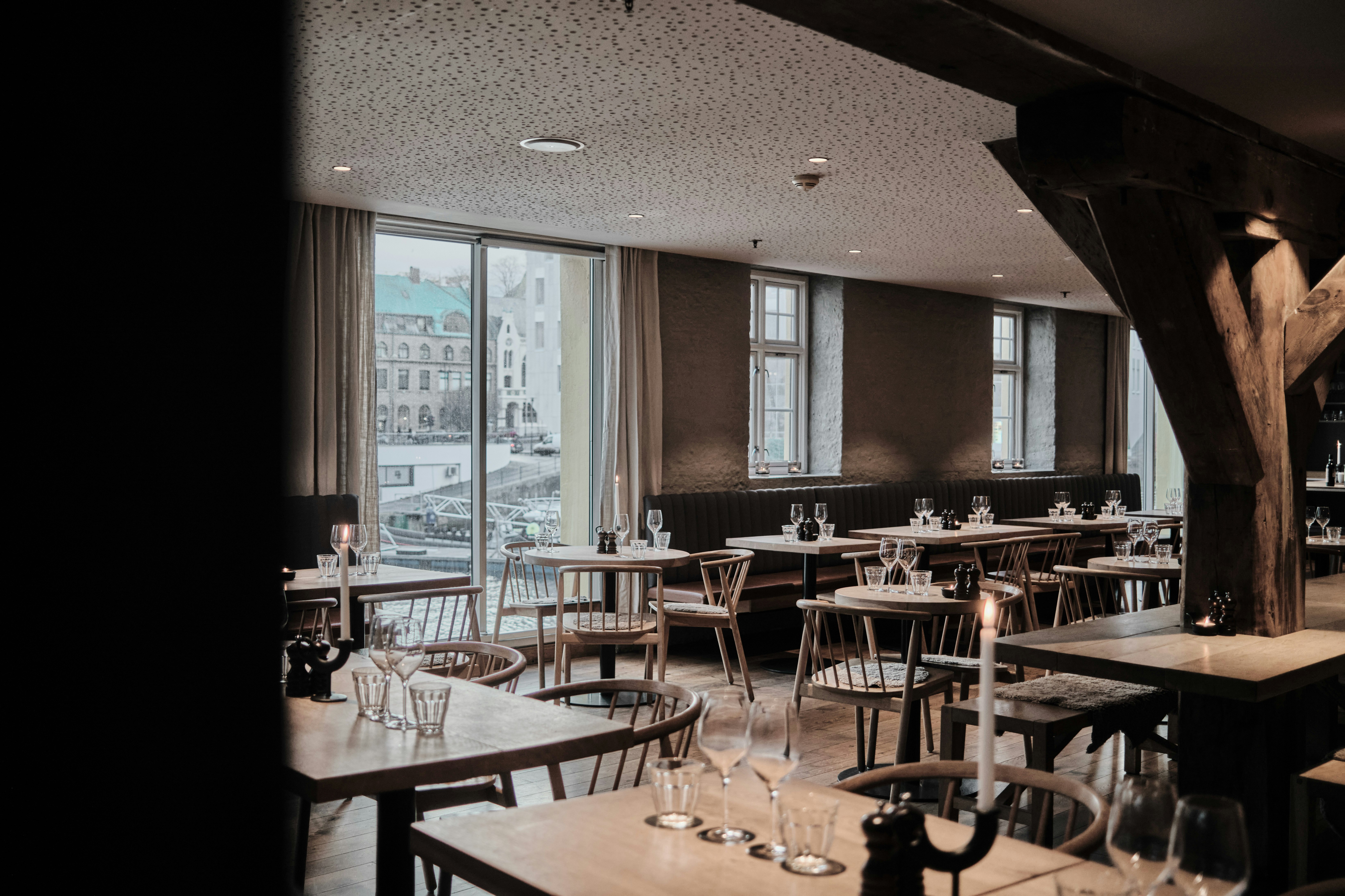 Brosundet Hotel 31/49