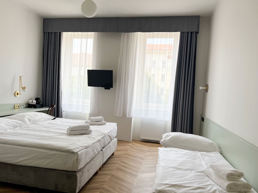 Beranek Hotel 8/64