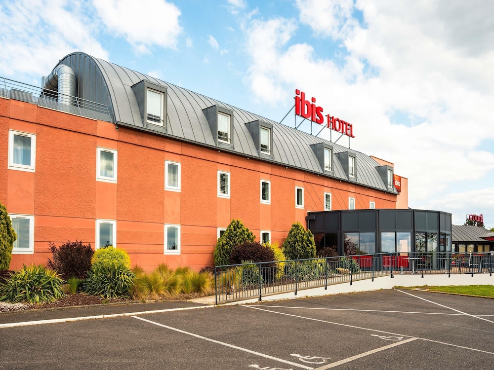 IBIS CHALON SUR SAONE NORD 62/67