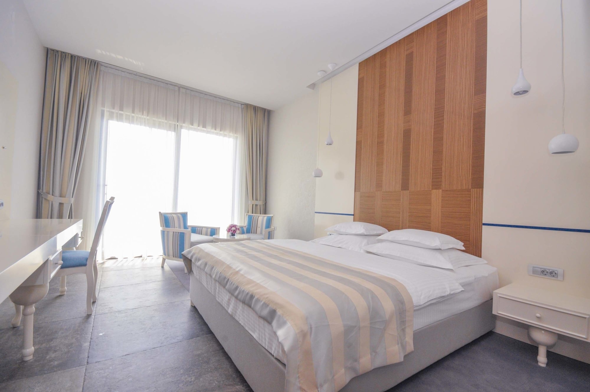 FAMILY, 2 DOUBLE BEDS, SEA VIEW, BALCONY