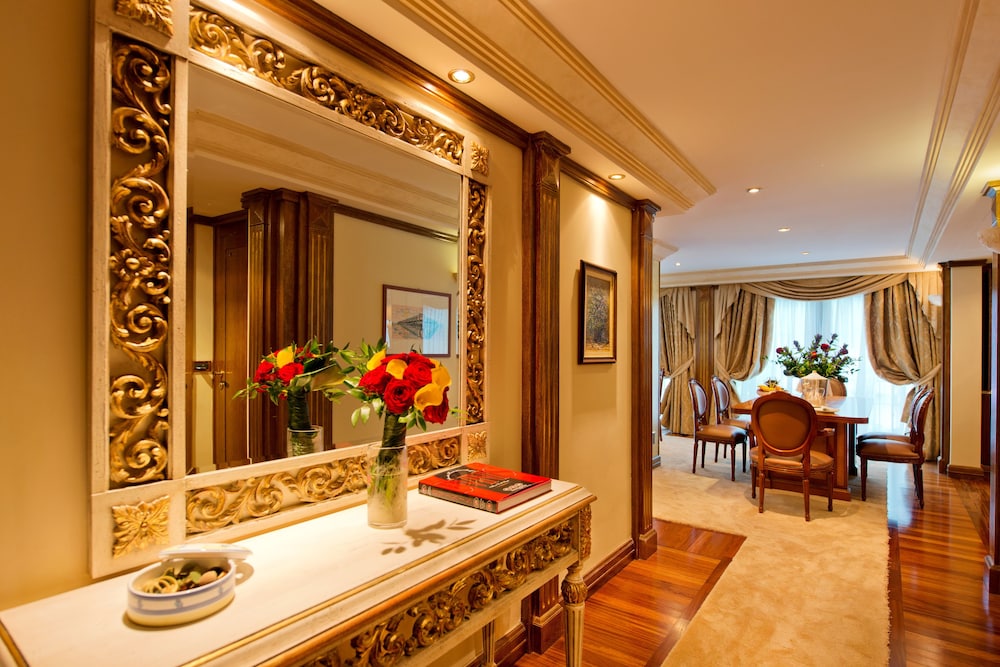 Swiss Diamond Hotel Lugano 53/84