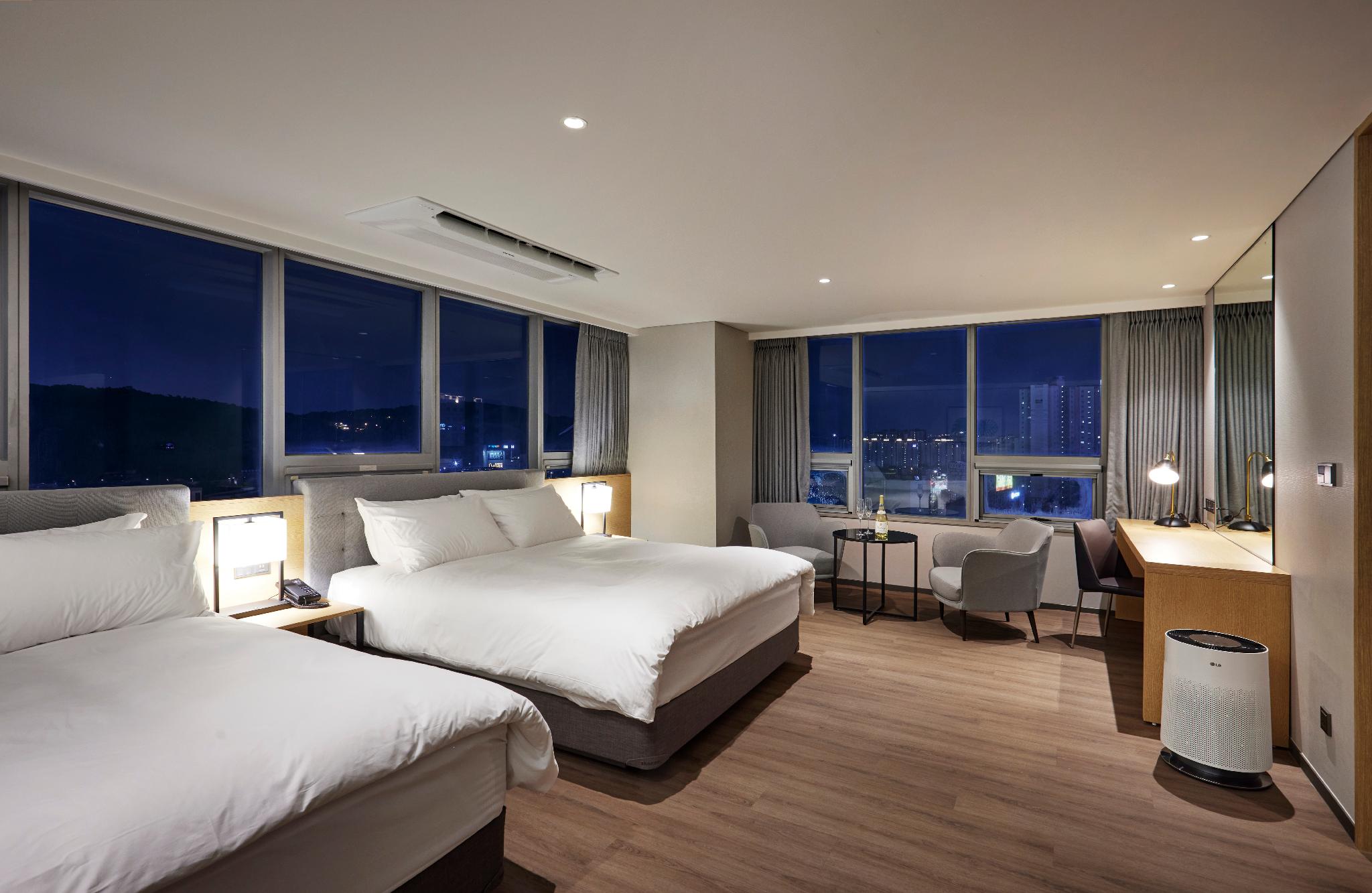 Prime, Family Suite