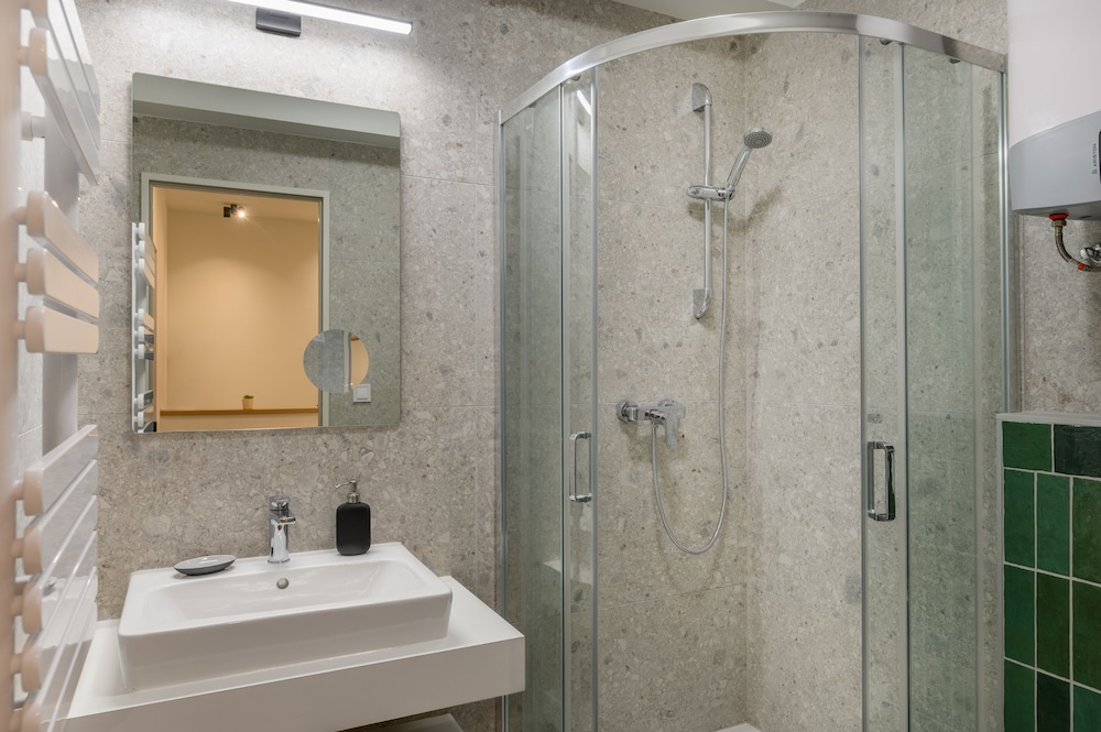 Florin Apart Hotel 47/49