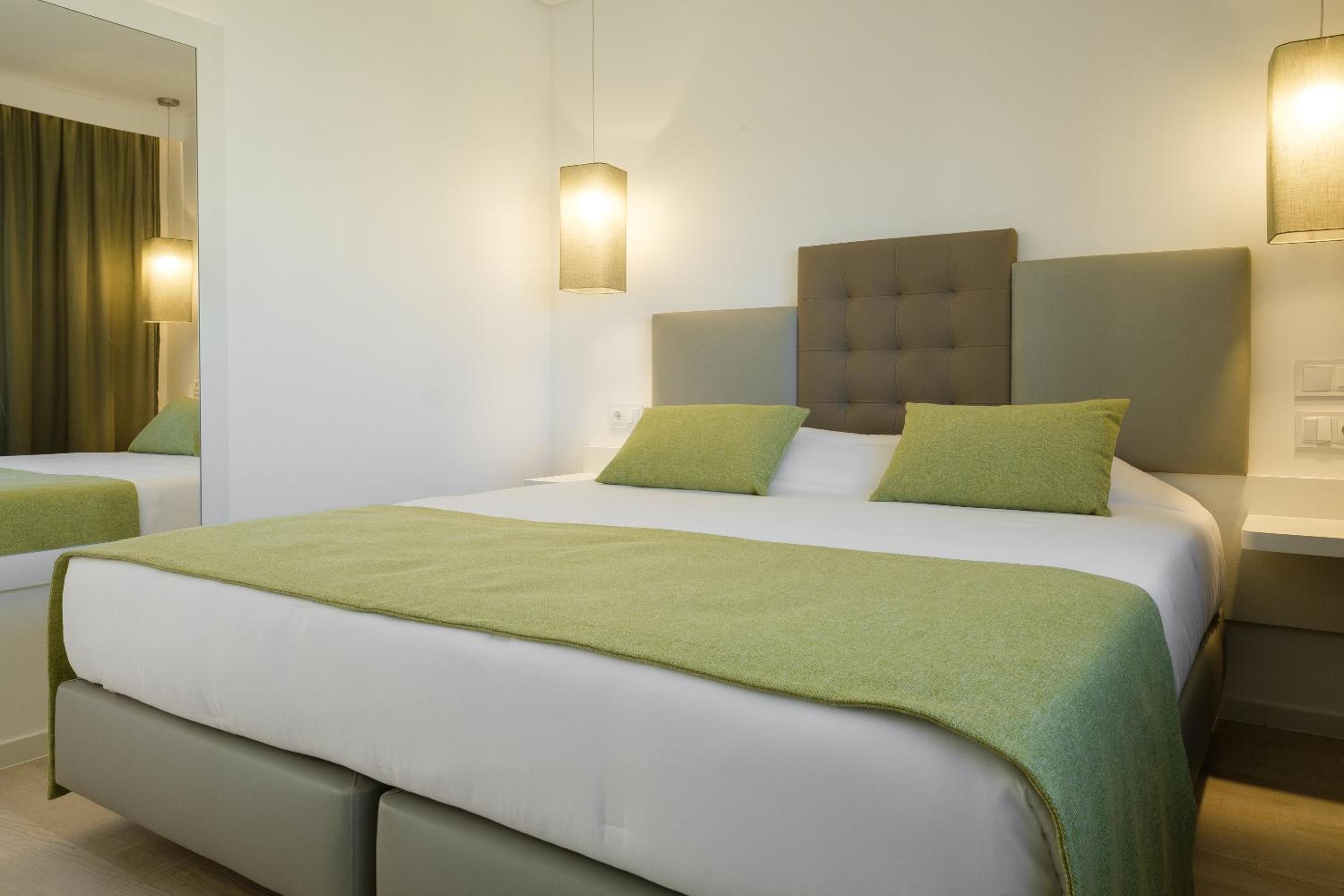 1 Bedroom, Deluxe, Apartment, Lateral Side Sea View