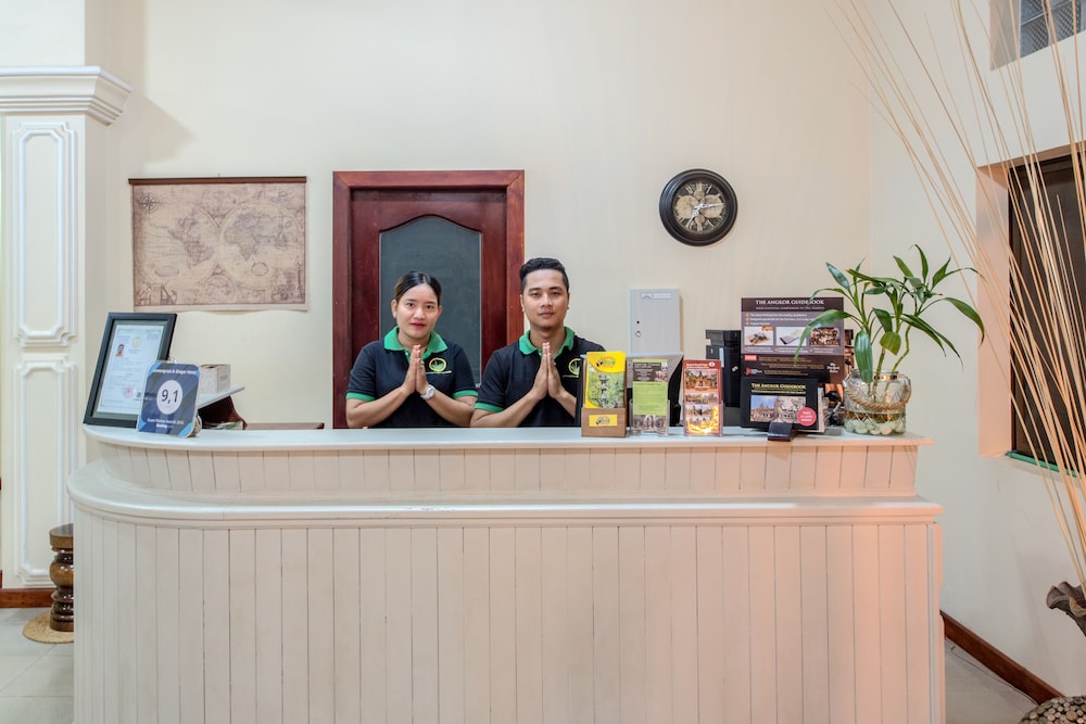 Lemongrass and Ginger Hotel 6/50