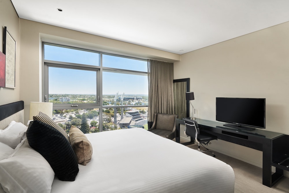 FRASER SUITES PERTH 20/67