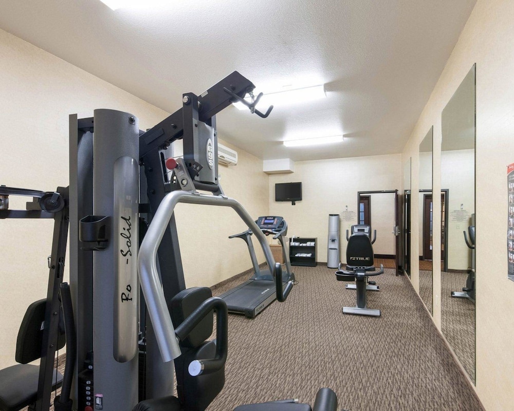 Comfort Inn and Suites Regional Medical Center 17/43