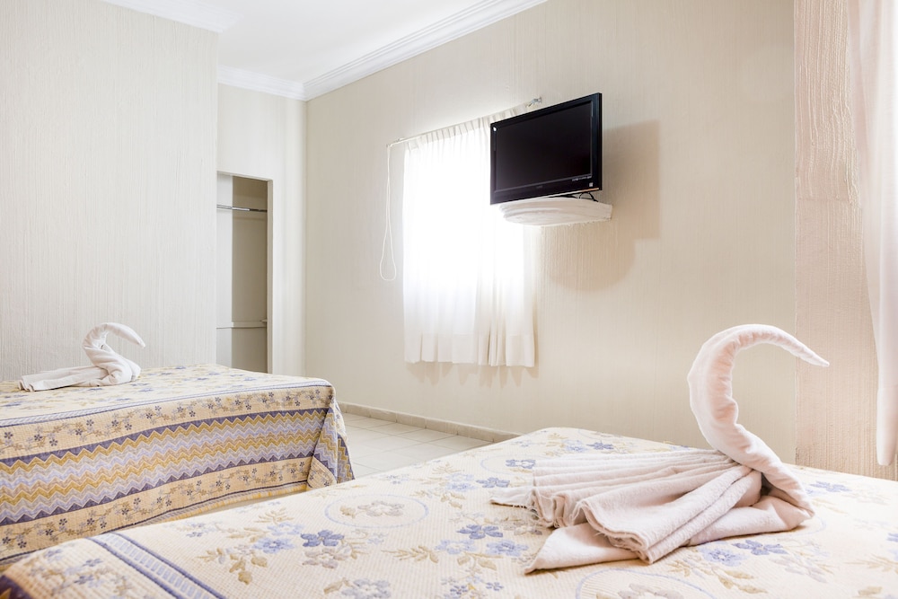 Hotel del Tajo 15/35