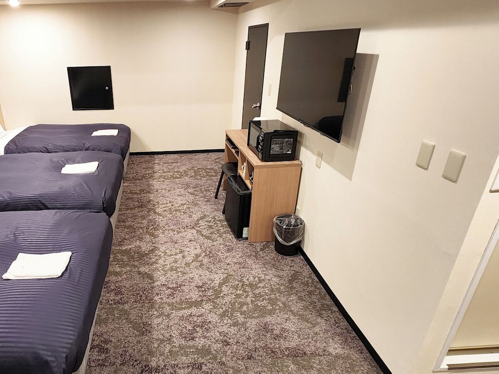 Hotel Livemax BUDGET Yokohama Tsurumi 45/50