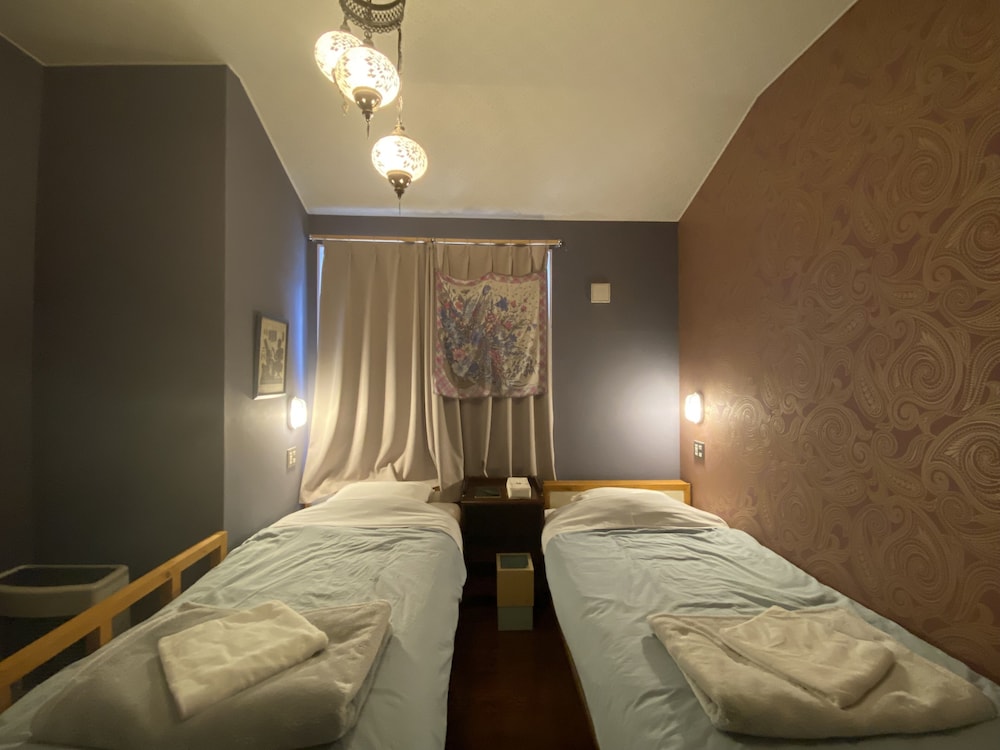 Little Barrel Guest House - Hostel 20/81