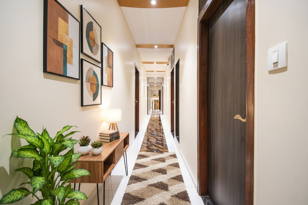 Fabhotel Orange Suites Santacruz East 23/26