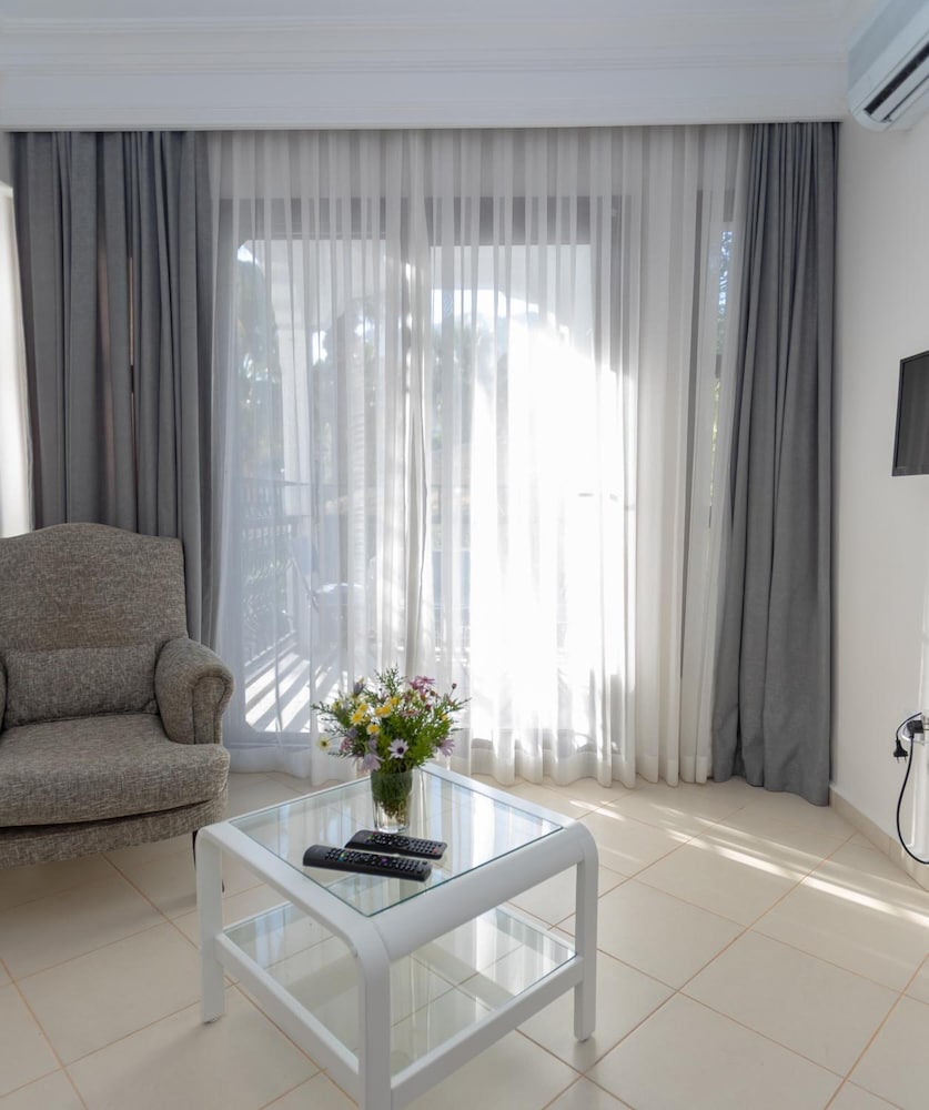 Mitos Apartments 21/50