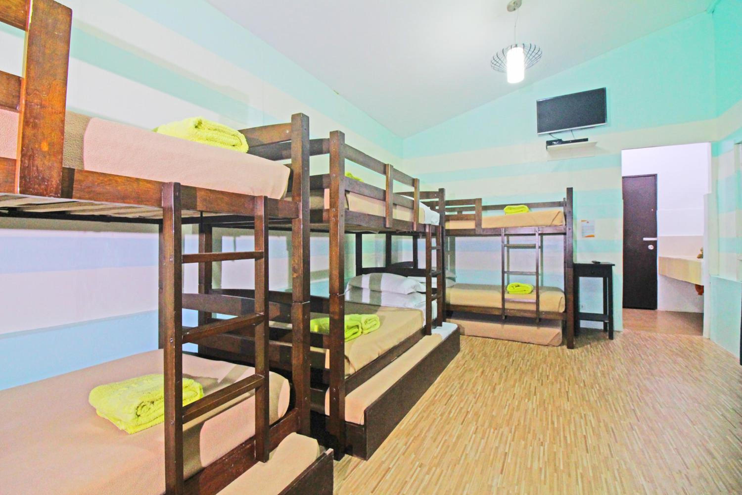Cabana, 3 Bunk Beds