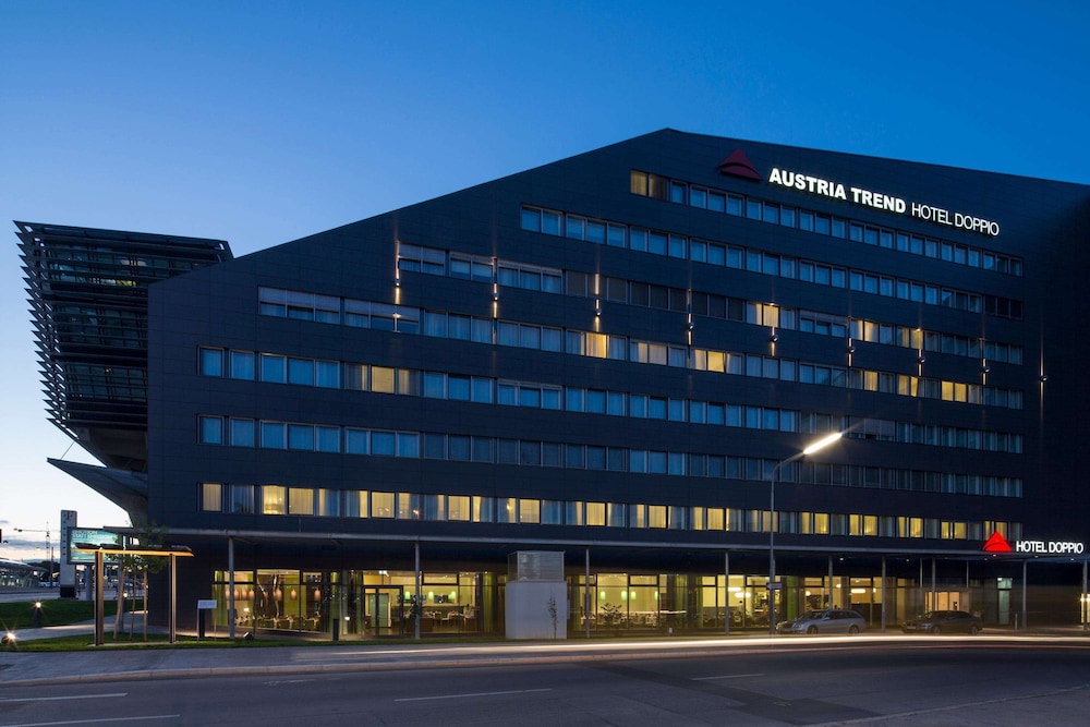 AUSTRIA TREND HOTEL DOPPIO in VIENNA