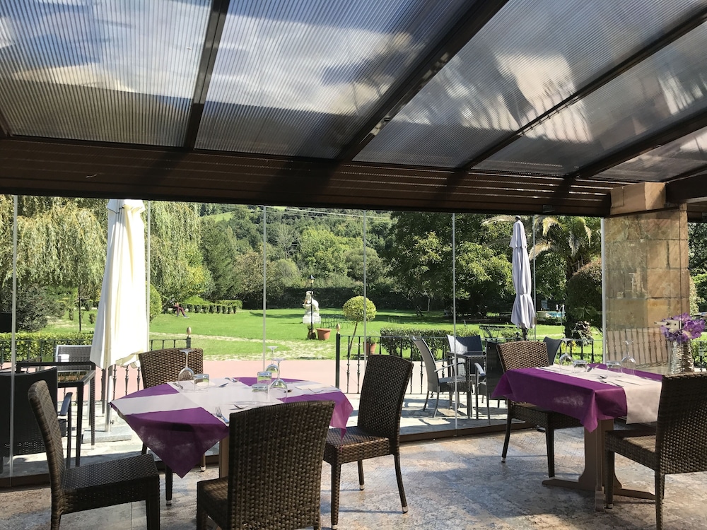 HOTEL PALACIO TORRE DE RUESGA 49/64