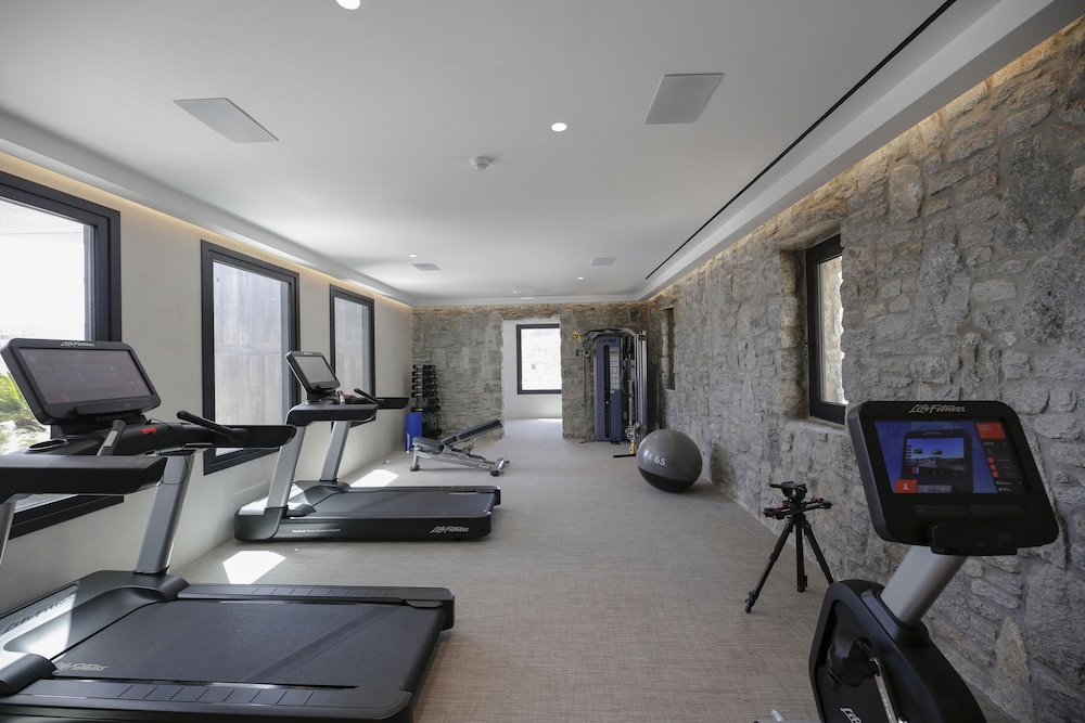 Aeonic Suites and Spa - Adults Only 26/50