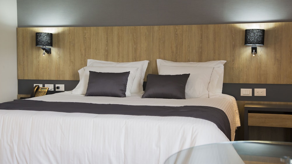 Hotel Plaza del Lili 18/60