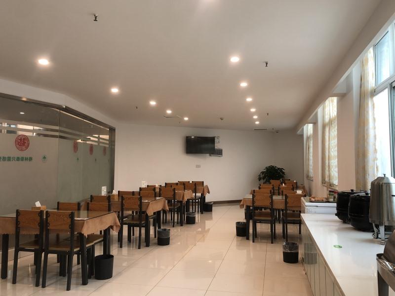GreenTree Heze Changcheng Road Tianhua Ecommerce Logistics Park Express Hotel 14/19