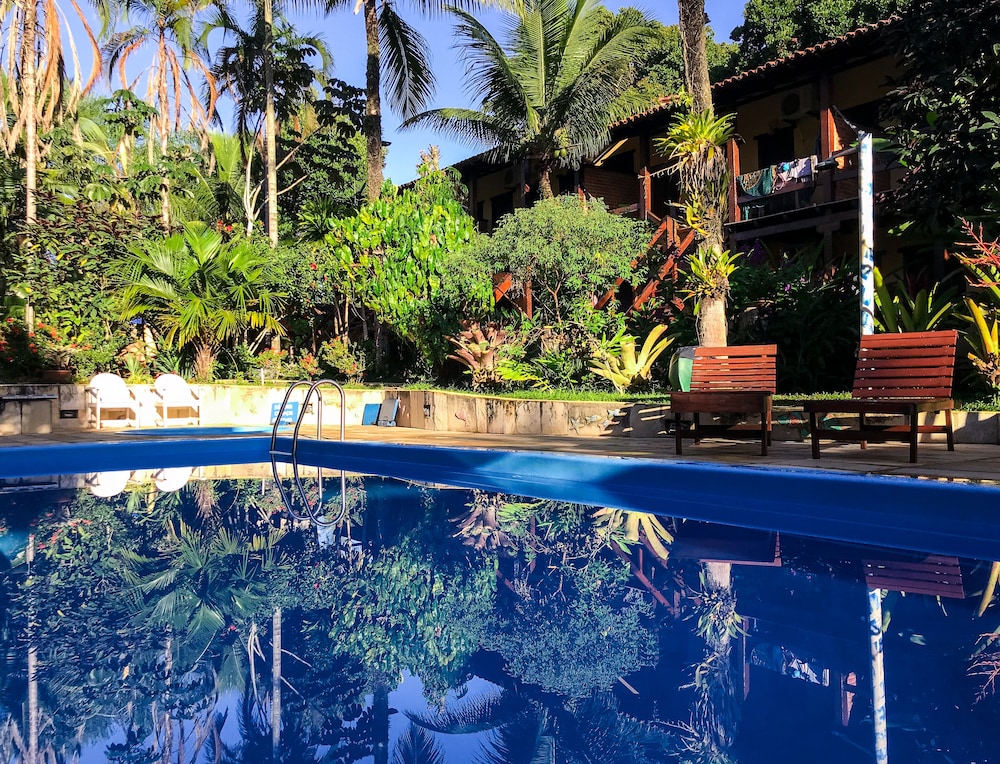 Hotel Pousada Marambaia 33/37