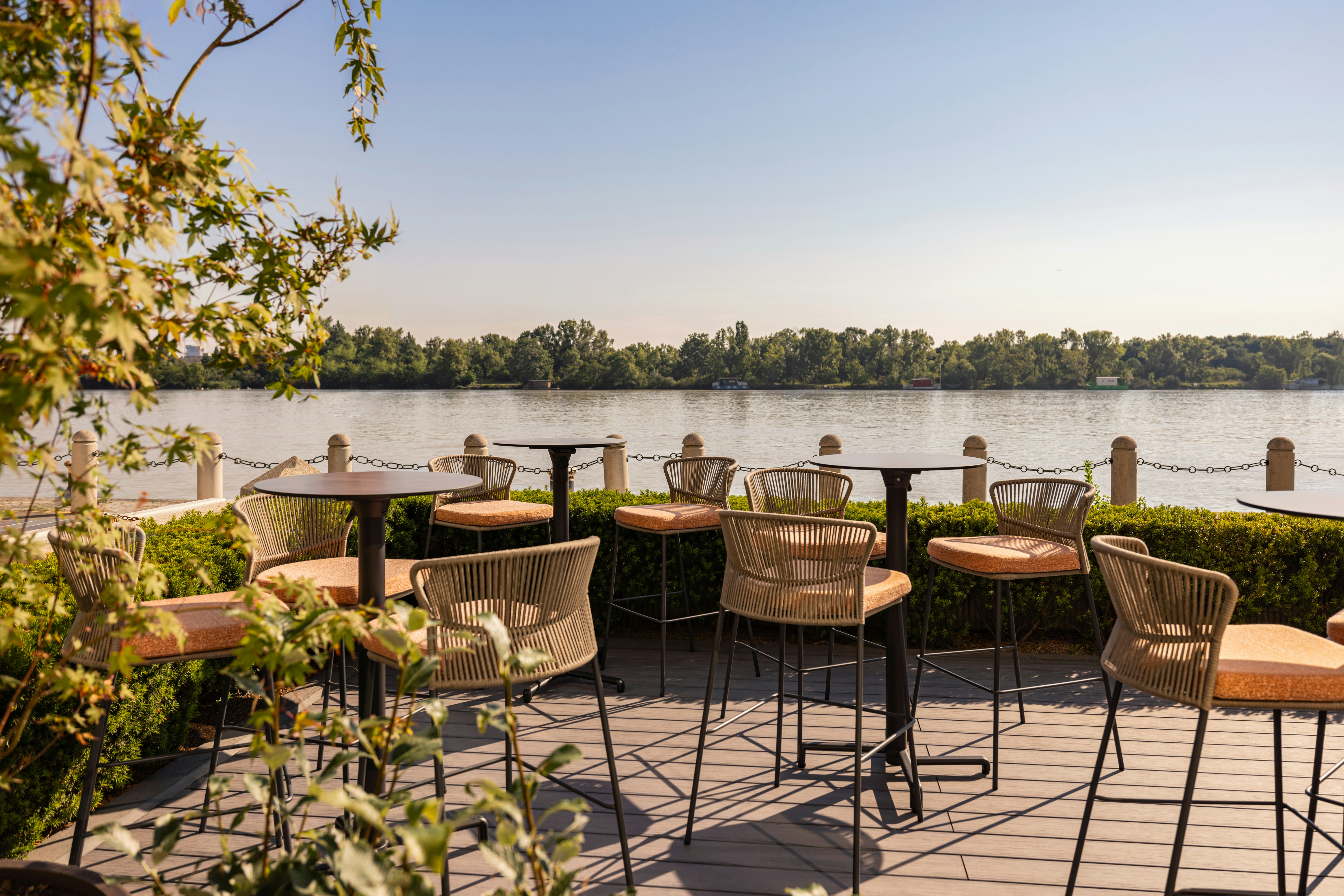 Hilton Vienna Danube Waterfront 86/87