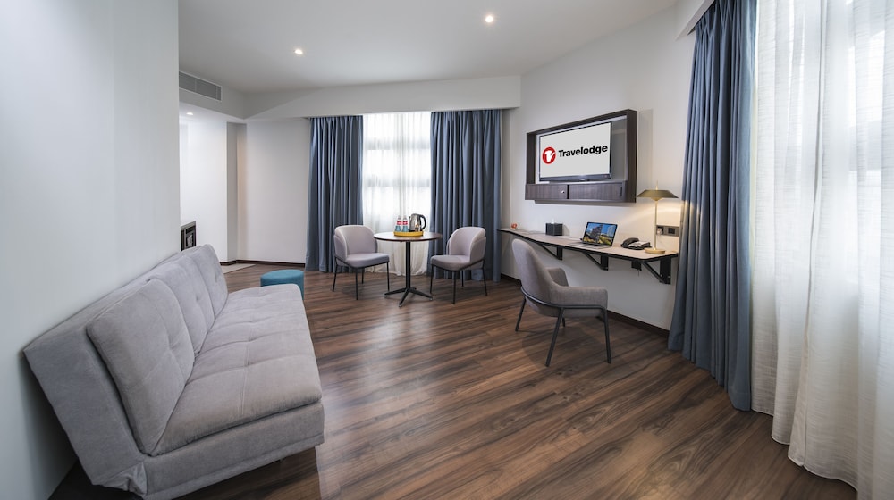 Travelodge Kuala Lumpur City Centre 44/66