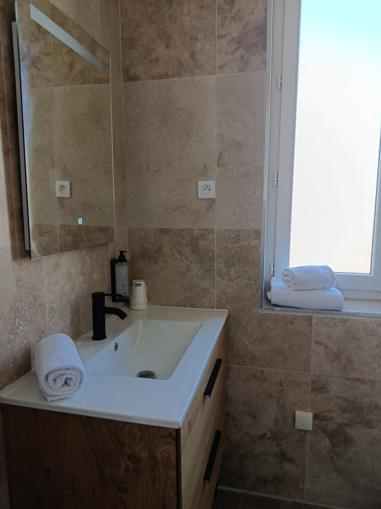 Adonis Digne Hotel particulier 49/50