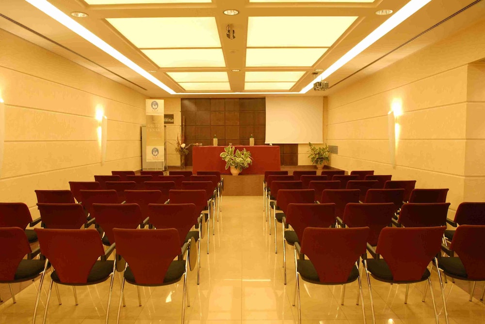 Imperatori Hotel Roma 50/62