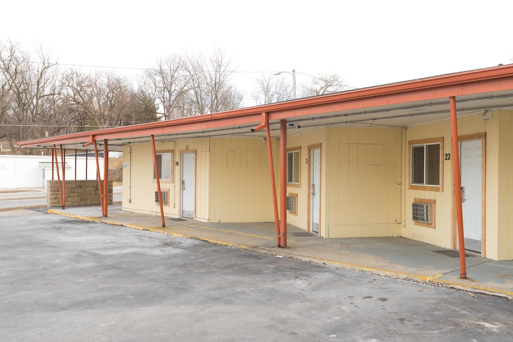 Cozy Rest Motel 34/39