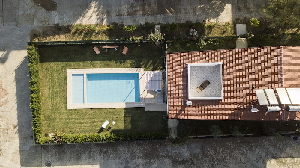 Ev Villas 44/50