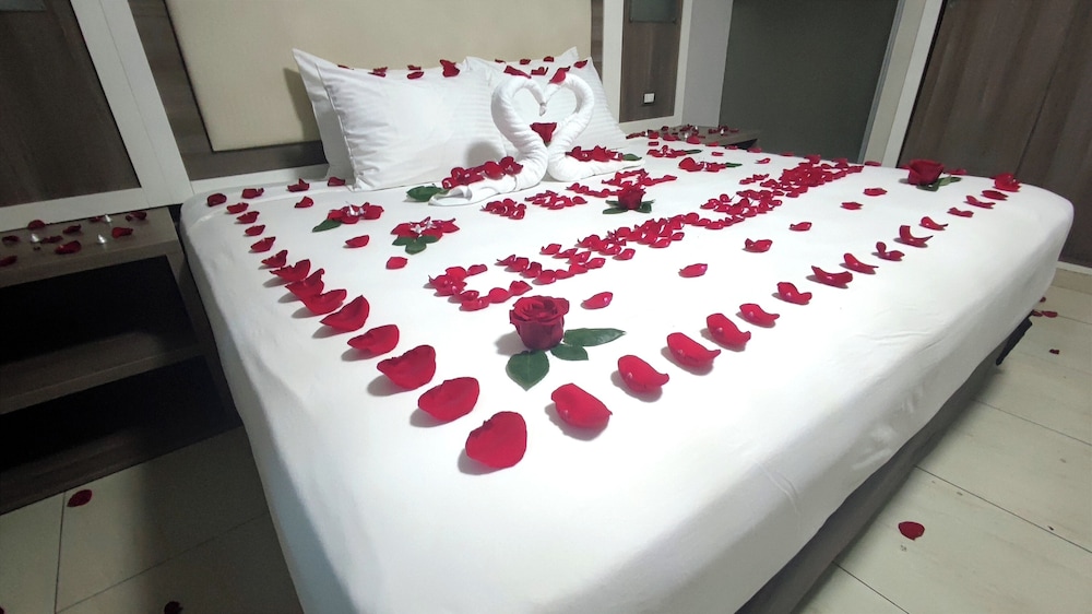 Bahia Suites 15/50