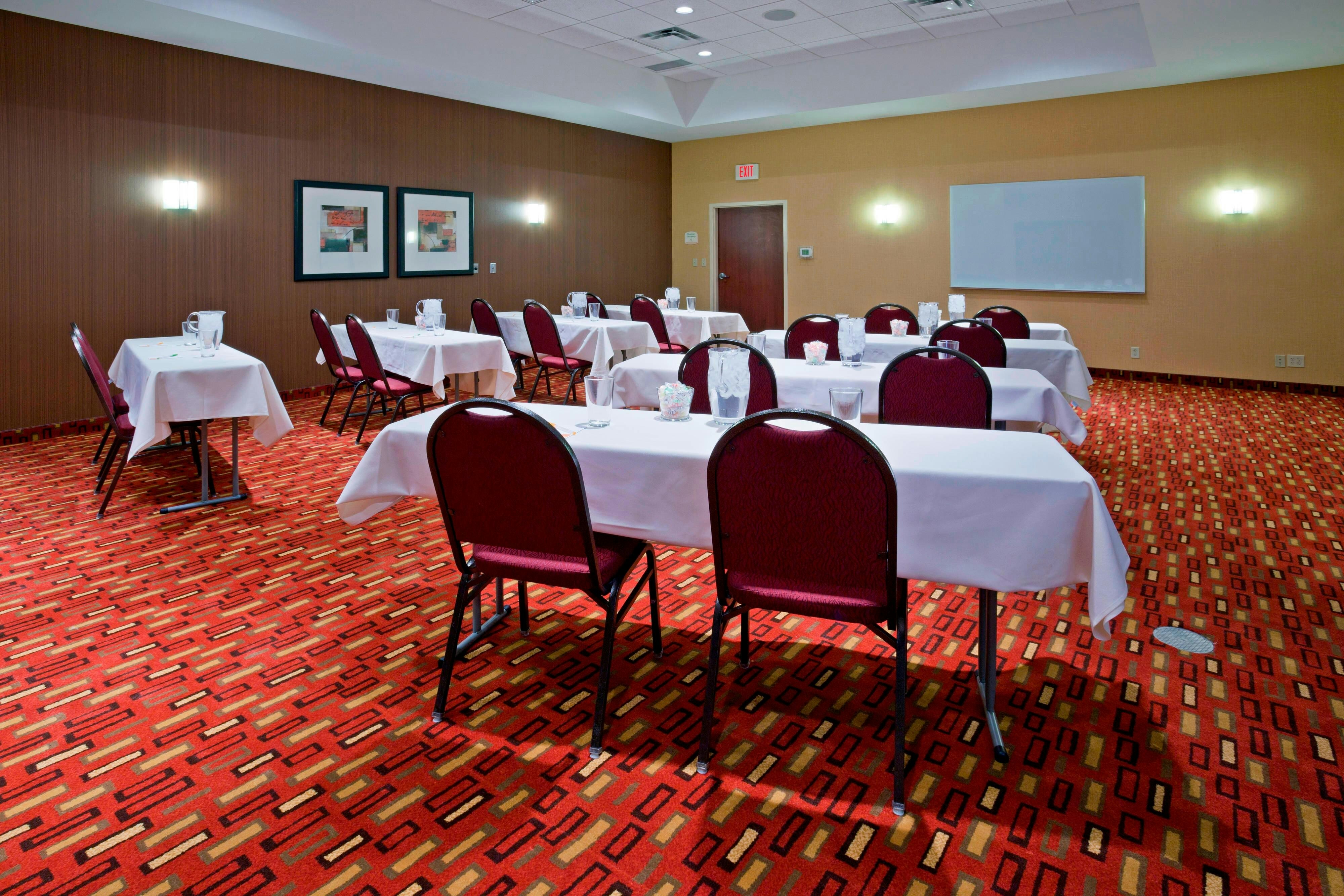 Courtyard by Marriott Rochester Mayo Clinic Area/Saint Marys 40/51