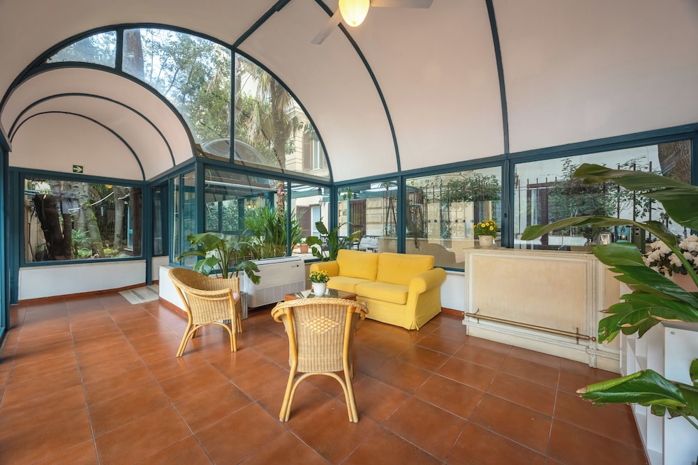 Aldrovandi Residence City Suites 8/75