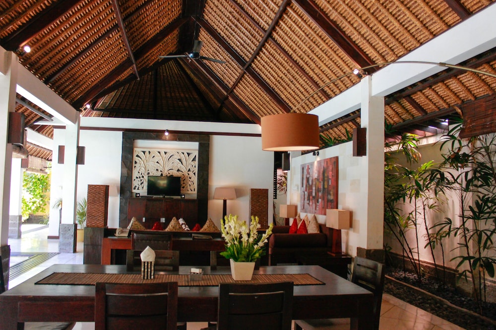 Maya Sayang Pool Villa 38/50