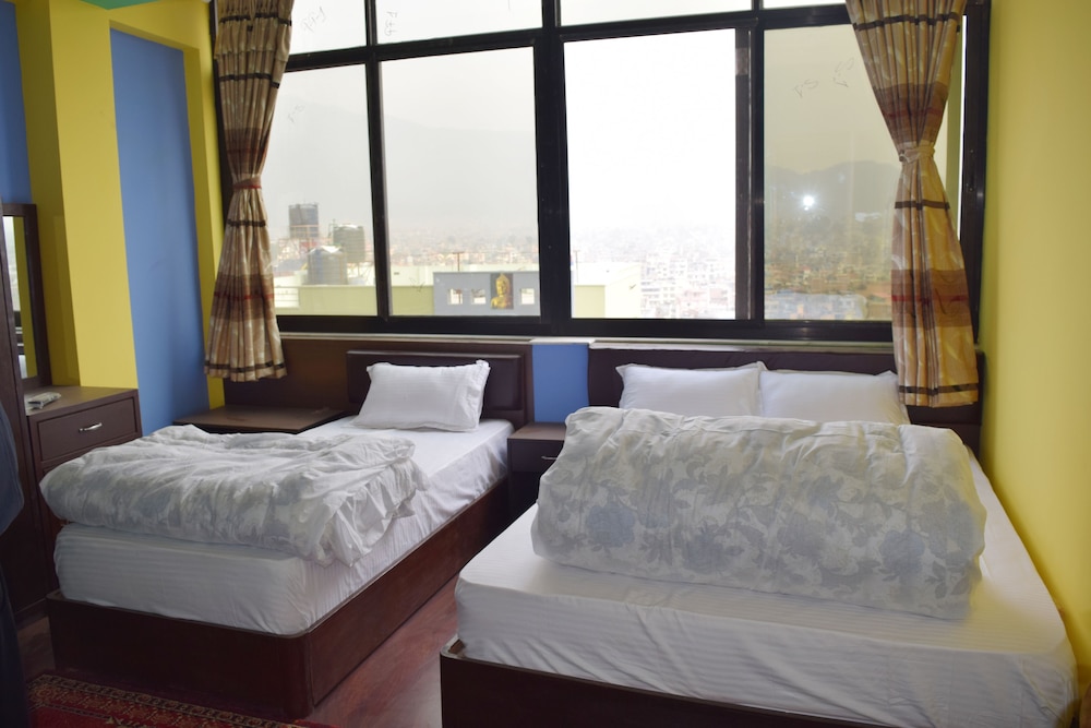Hotel Om 9/15