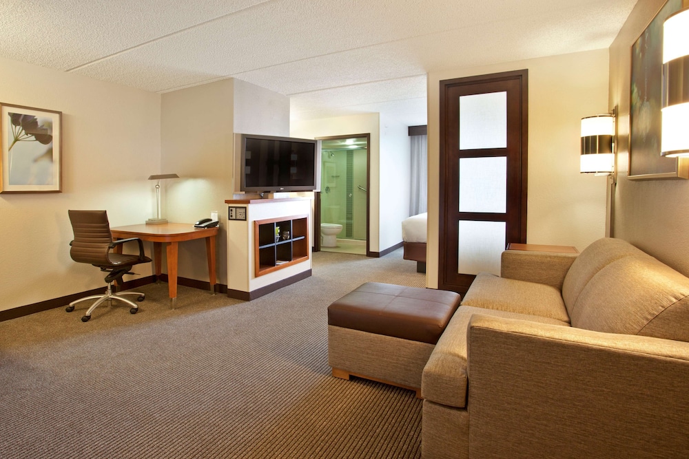 Hyatt Place Across from Universal Orlando Resort 37/60