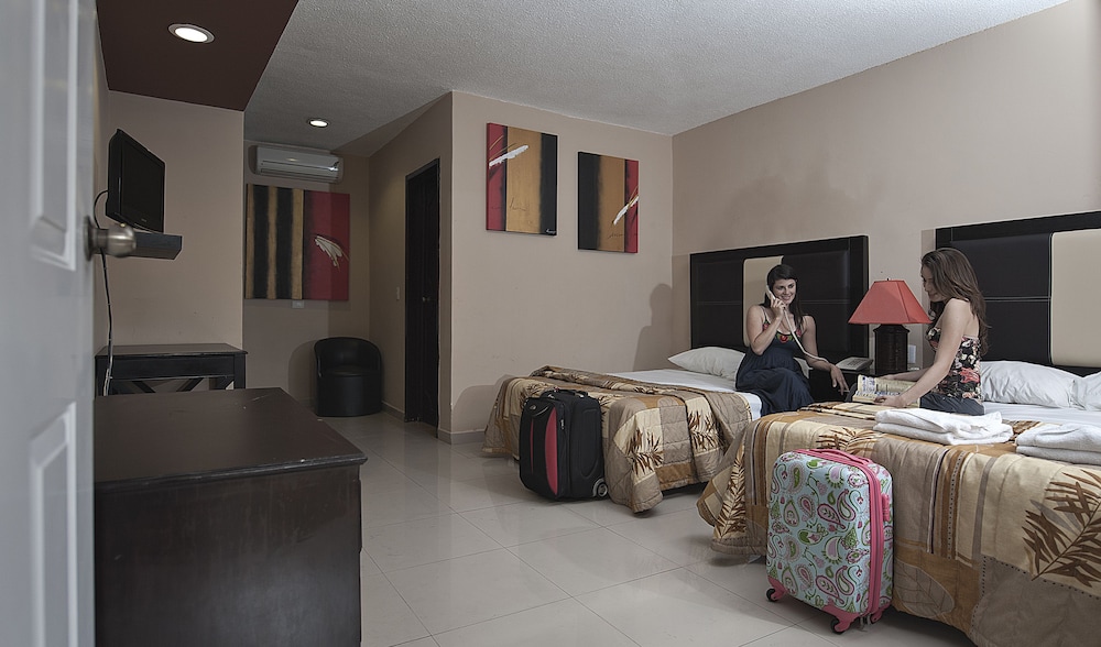 Hotel Plaza Mirador by Kavia 46/74
