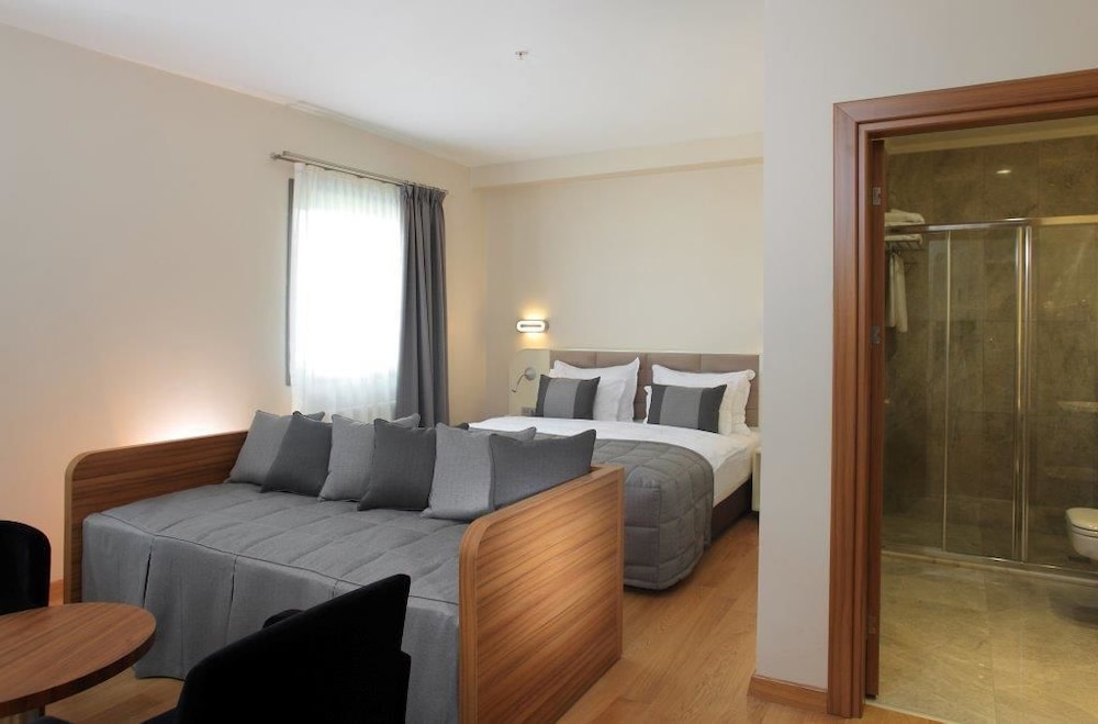 Mimi Hotel Ankara 36/55