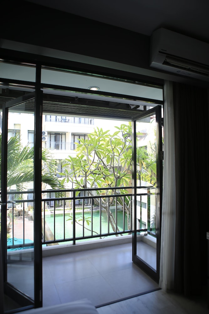Grand Kuta Hotel Residence 26/53