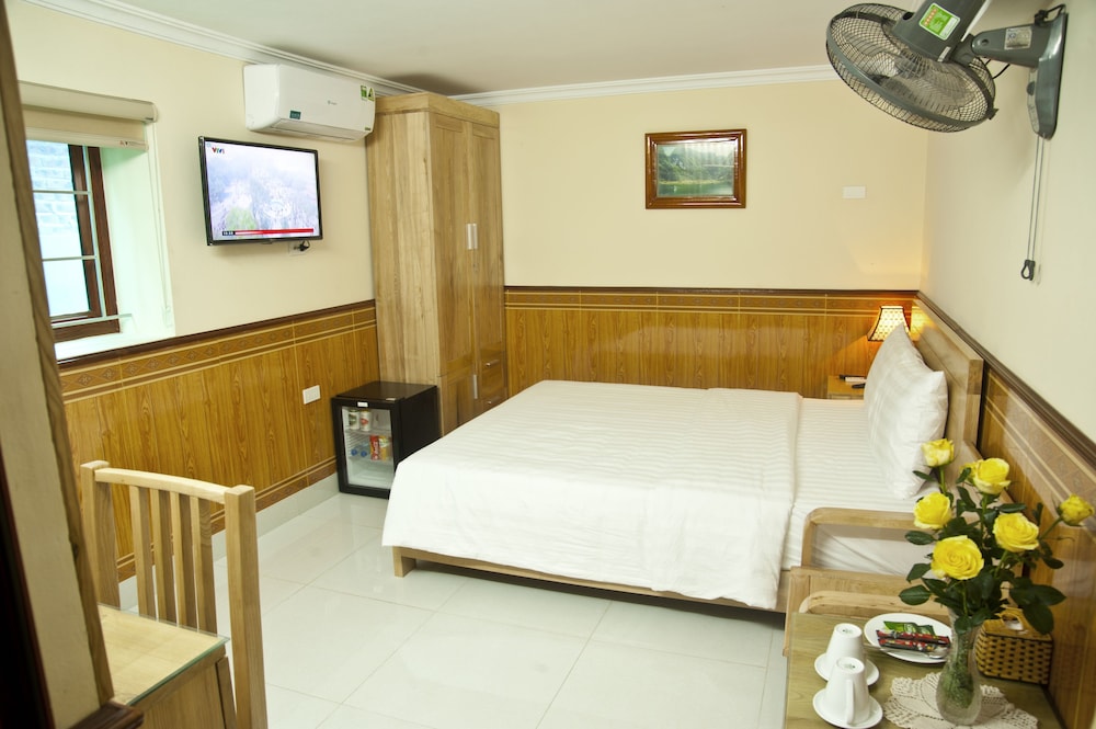 BASIC, QUEEN BED, GARDEN VIEW, ACCESSIBLE