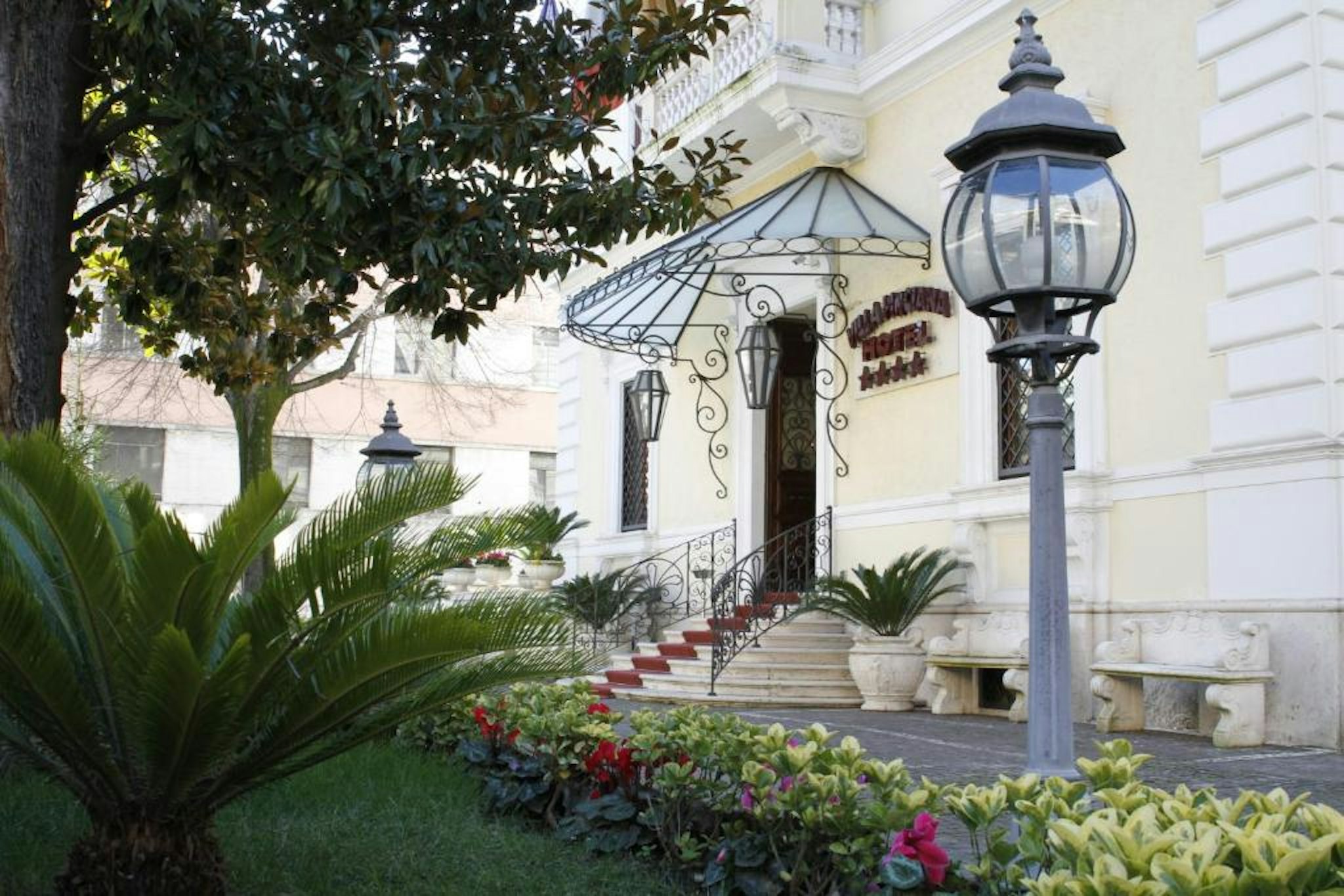 Hotel Villa Pinciana 50/52