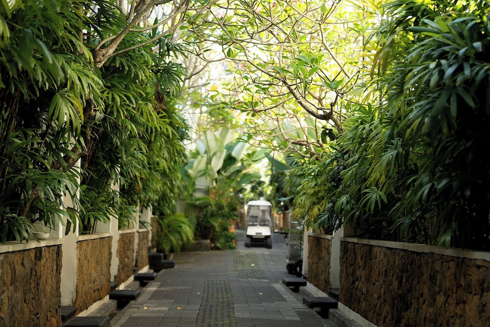 VILLA KAYU RAJA 65/69