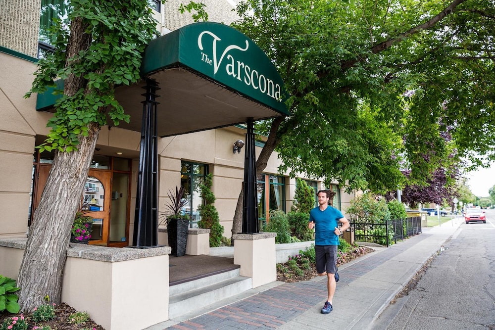 Varscona Hotel on Whyte 4/58